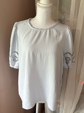 Adrianna Papell Light Blue Woman’s Puff Sleeve Cut-out Detail Blouse